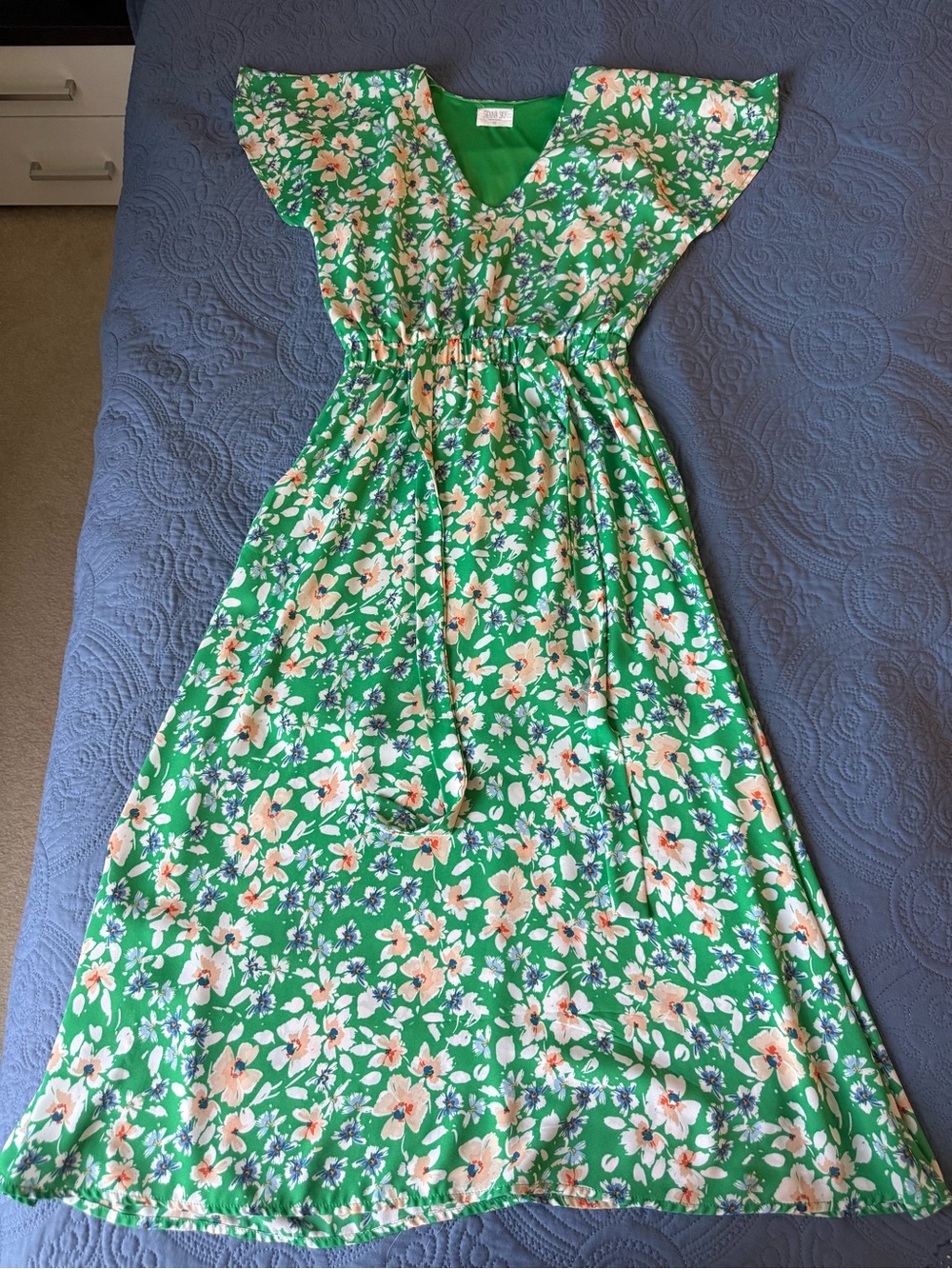 ELF Green Floral Maxi Dress with Peach and White Blooms